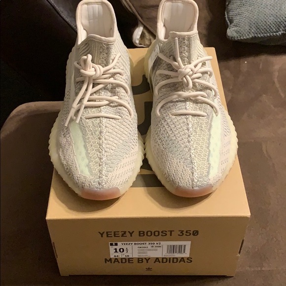 Adidas Yeezy Boost 350 V2 “Citrin Non-Reflective” main image 5